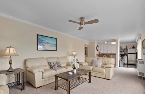 Capitola Apartment | Capitola Vista #1- Dog-friendly