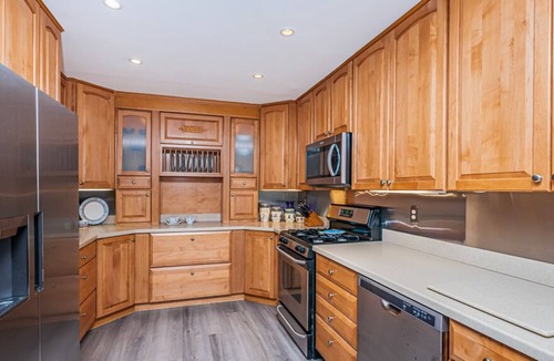 Olde Carlsbad Condo | Carlsbad Townhome Minutes to The Beach!
