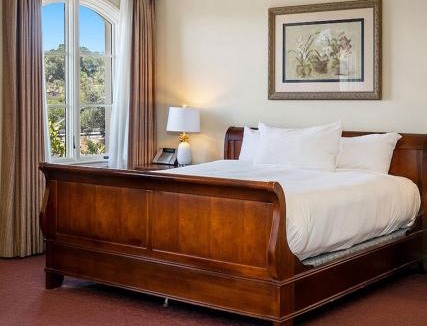 Atascadero Hotel | Carlton Hotel