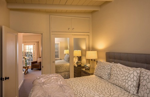 Northwest Carmel Bed & Breakfast | Carmel Country Inn