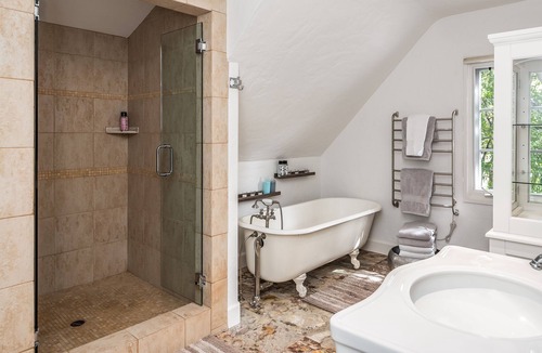Golden Rectangle House | Carmel Prime Location