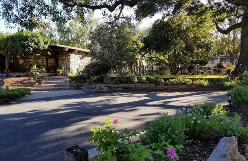 Carmel Valley Hotel | Carmel Valley Lodge