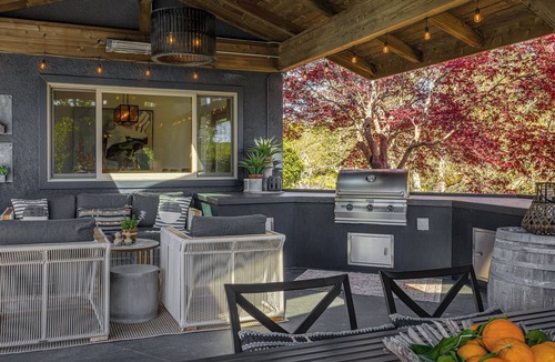 Healdsburg House | Casa Chiquita-The Coziest in Town, 3 Bed, 3 full Bath, Spa & Pool
