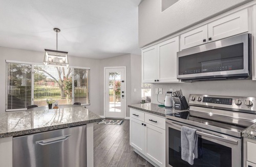 Estrella Mountain Ranch House | Casa Clearwater- Desert Getaway - Pool & mountain views! Near South Lake Park
