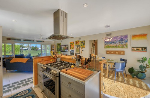 Indian Canyon Condo | Casa de Pomelo: Canyon Country Club Colony in South Palm Springs