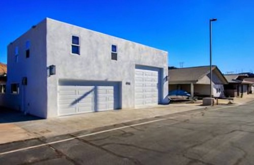 Moovalya Keys House | CASA FELIZ on the water in AZ's MINI-VENICE 4-bedroom house with 2 masters