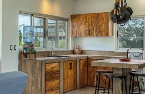 Cerritos House | Casa Los Vaqueros