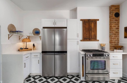 Roosevelt House | Casa Magdalena, a charming 1930's Spanish Bungalow