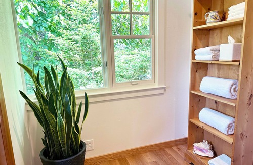 Sonoma House | Casa Palmera Sonoma - Newly available for shorter stays!
