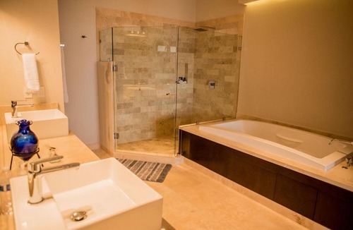 Pedregal House | Cascadas de Pedregal 711 3 BR by Casago
