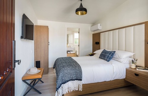Sonoma Hotel | Casia Inn