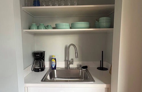 El Granada House | Casita Huerta-5 minute walk to beaches, restaurants, Mavericks House and trails.