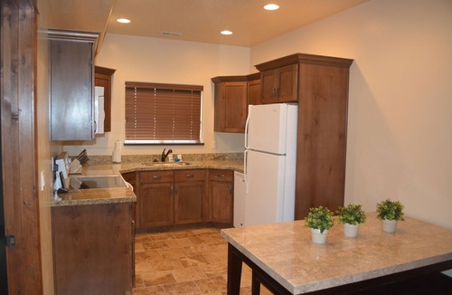 Roosevelt Hotel | CB&M Executive Suites