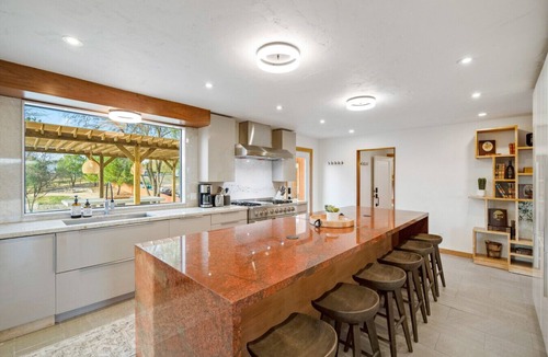 Paso Robles House | Cedar House | Pickleball, Saltwater Pool, Sauna