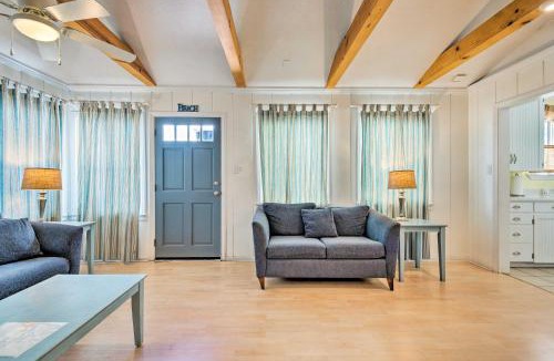 Avalon House | Central Catalina Cottage: Walk to Ferry & Eateries