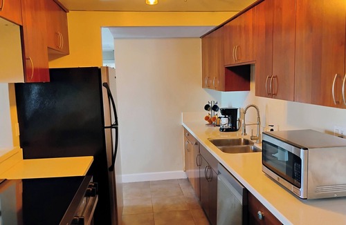 North Park Condo | Central condo in vibrant North Park just 8 minutes to downtown San Diego