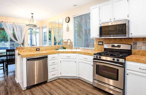 Los Serranos House | Charm of Chino Hills