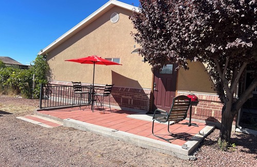 Dammeron Valley Apartment | Charming 1-bedroom house in lovely Dammeron Valley with AC