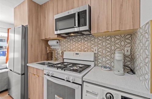 Tustin House | Charming 1-bedroom bungalow with AC in pleasant Tustin