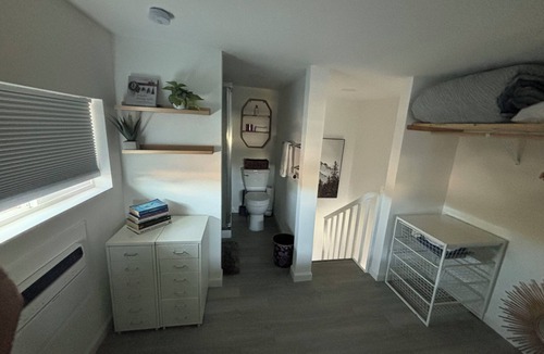 Piedmont Cottage | Charming 1-bedroom cottage walking distance to Highland Hospital