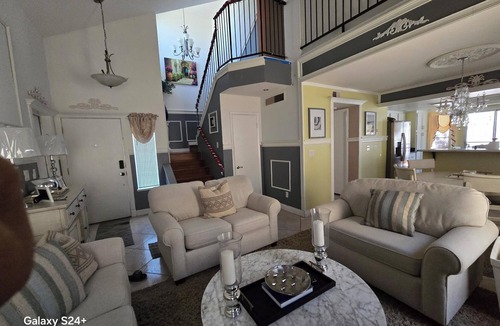 Las Vegas House | Charming 1-bedroom house in amazing Las Vegas with AC, fitness room