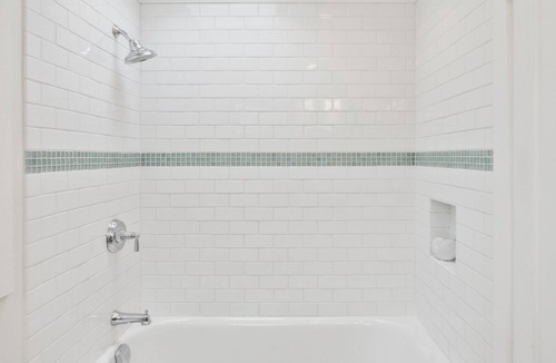 University South House | Charming 2-bedrooms with WiFi and AC in Downtown Palo Alto Near Stanford
