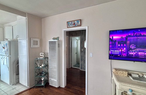 Corona del Mar House | Charming 2BR bungalow-Corona Del Mar in heart of Newport Beach