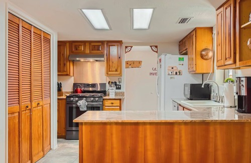 Cottonwood House | Charming 3BR/2BA with Fenced Backyard Oasis
