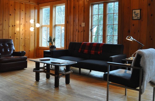 Sierraville Apartment | Charming apartment in small mountain town, 2 miles from hot springs!