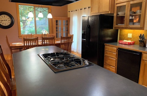 Boyd Acres House | Charming Bend Family Home 10 Minutes from Downtown