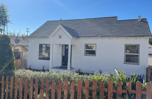 San Luis Obispo Cottage | Charming Cottage - Conveniently located to Cal Poly and Downtown SLO