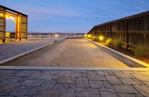 Paso Robles Cottage | Charming cottage with beautiful vineyard views, BBQ, & bocce ball court
