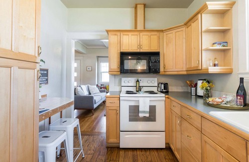 University Park House | Charming Craftsman Perfect for Long Term Stays