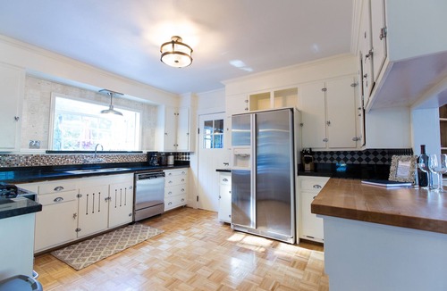 Paso Robles House | Charming Downtown Home with Wine Nearby. Pet Friendly!