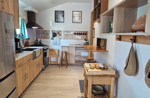 Logan Heights House | Charming Family Friendly Downtown PetcoPark SDHarbor BalboaPark BigBay Beaches+