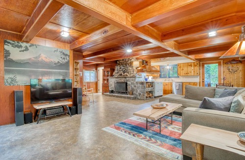 Marmot House | Charming Home with Free WiFi, washer&dryer, Wood Fireplace, and Furnished Deck