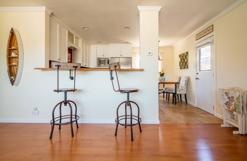 Shell Beach Cottage | Charming Shell Beach Cottage with AC - Steps to Shell Beach