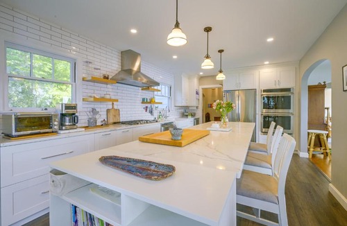 Olympia House | Charming Waterfront Home with Mt Rainier View
