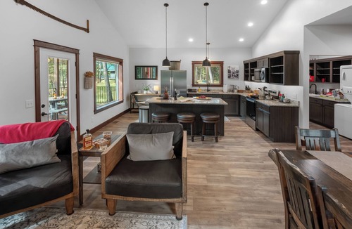 Libby Cabin | ​ Charming, yet modern – Logging Camp Cabins are the best private lodging in Lincoln County. Where else are you able to stay in such comfort, surrounded by complete privacy, with immediate access to so much?