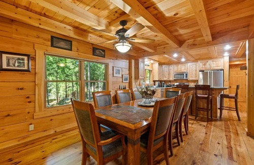 Mono Vista House | Chateau Catrina - Cozy Retreat