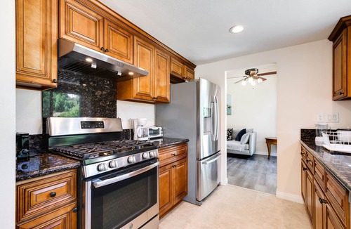 Chino Hills House | Cheerful 4 bedroom 3 bathroom house in Chino Hills