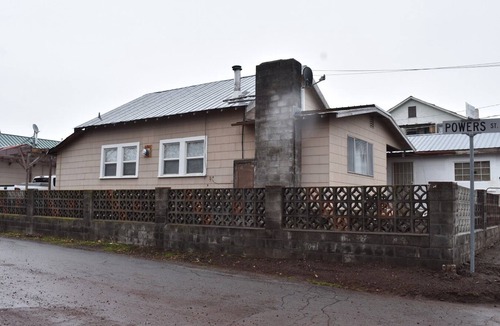Fall River Mills House | Cheerful & Cozy 3 Bedroom Plus Residence