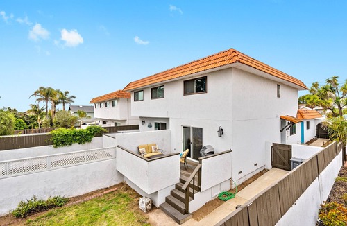 Grover Beach House | Cheerful Villa del Sol – 2BR duplex near Pismo & Oceano Dunes, Walk to Sand