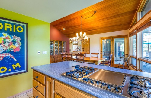 Sunriver House | CHER04- Great Home, AC, Bikes, Gas Fireplace, Hot Tub