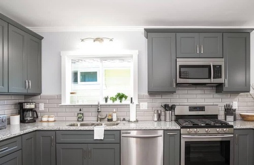 Capitola House | Cherry Cottage in Capitola