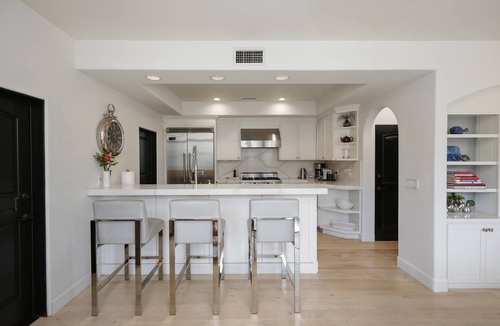 Corona del Mar House | Chic and Lux Patio | Near Beach