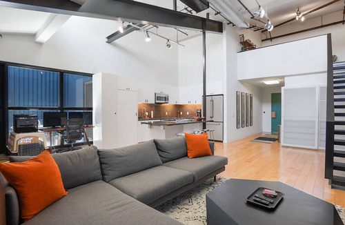 Little Tokyo Condo | Chic DTLA Arts District Loft