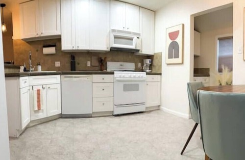 Northeast Reno House | Chic Reno Retreat Steps to UNR + Fairgrounds