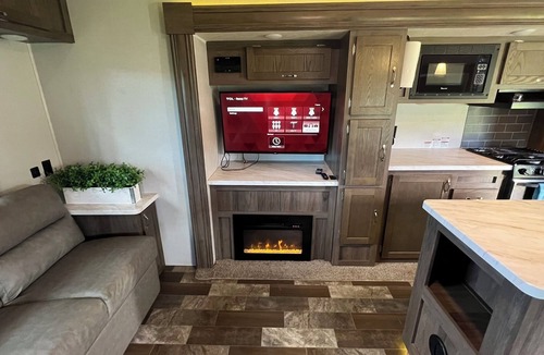 Klamath Cabin | Chinook Rv Resort