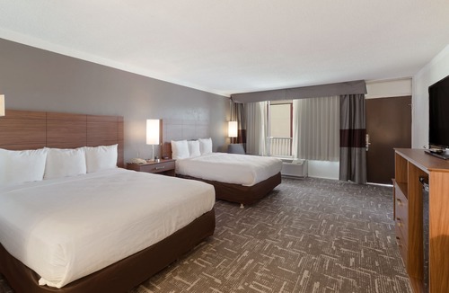 Concord Hotel | Clarion Hotel Concord/Walnut Creek